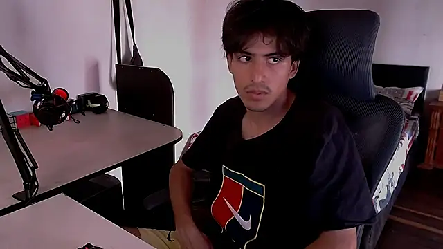 Thieves9 online show from December 2024 05:48:02 PM