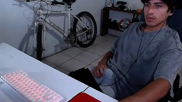 Thieves9 online show from November 2025 07:13:02 PM