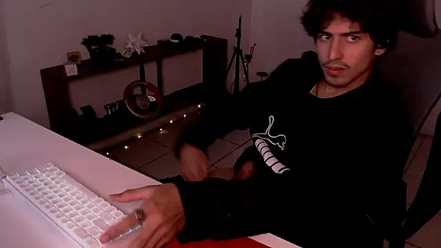 Thieves9 online show from November 2025 10:36:01 AM