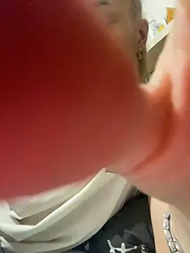 Snapshot of DreamGirl-777 chatting on January 2025 01:49:01 PM DreamGirl-777 online show from January 2025 01:49:01 PM