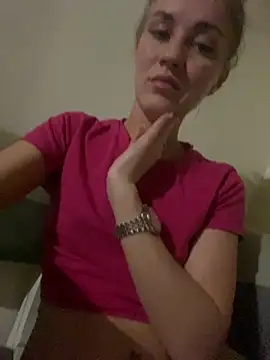 Snapshot of DreamGirl-777 chatting on October 2025 08:50:02 PM DreamGirl-777 online show from October 2025 08:50:02 PM