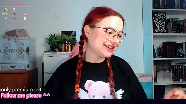 me  hanna online show from November 2025 10:10:02 PM