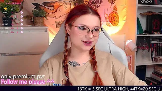 me  hanna online show from November 2025 10:42:01 PM