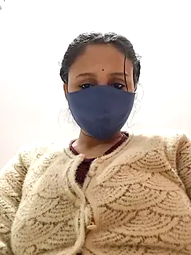 Snapshot of Archna-ji chatting on January 2025 01:59:01 PM Archna-ji online show from January 2025 01:59:01 PM