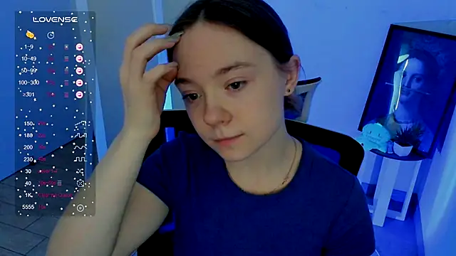 Florence meow online show from December 2024 10:49:01 AM