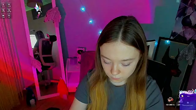 Florence meow online show from December 2024 07:44:01 AM