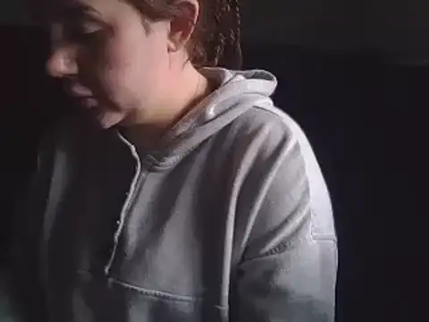 magical mia online show from February 2025 02:00:02 PM