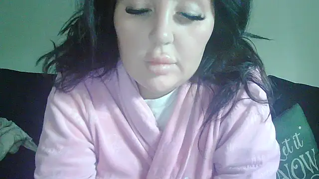 magical mia online show from November 2025 09:42:02 AM