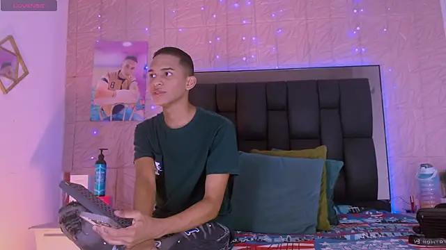 Snapshot of dilan_alfonzo chatting on October 2025 07:41:01 PM dilan alfonzo online show from October 2025 07:41:01 PM