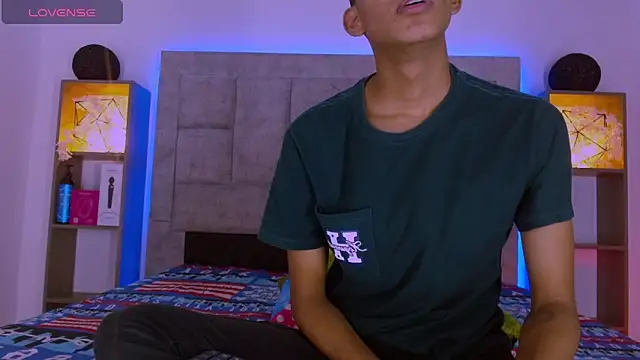 dilan alfonzo online show from December 2025 07:18:01 PM