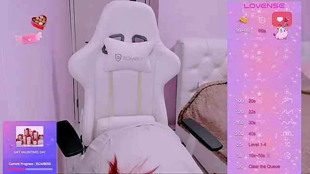 Snapshot of MissClarks chatting on February 2025 01:57:01 PM MissClarks online show from February 2025 01:57:01 PM