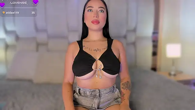 AnthonellaSweet online show from October 2025 11:36:01 AM