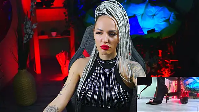 MonicaMaxwel online show from February 2025 12:06:02 PM