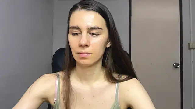 SassyJessi online show from November 2025 04:14:01 AM