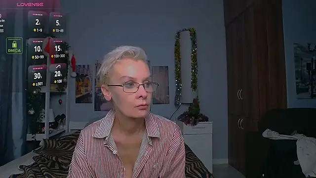 HelgaHimmell online show from December 2024 10:52:02 PM