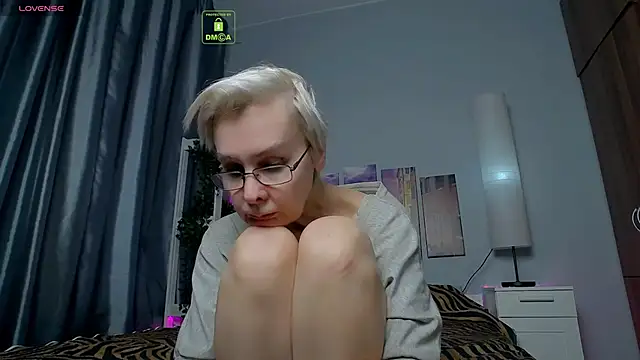 HelgaHimmell online show from February 2025 07:13:02 AM