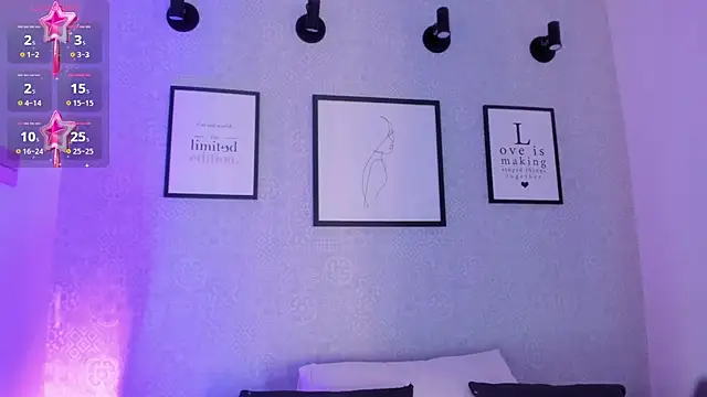 Snapshot of sophia_98 chatting on March 2025 03:33:02 AM sophia 98 online show from March 2025 03:33:02 AM