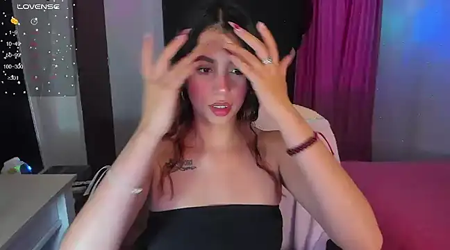 Snapshot of youpinkgirl_ chatting on February 2025 11:01:01 PM youpinkgirl  online show from February 2025 11:01:01 PM