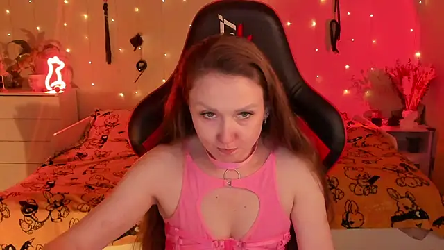 desperatehousewife   online show from September 2025 02:07:01 PM