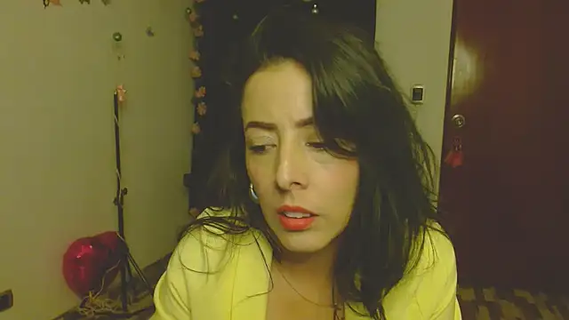 ella peck online show from December 2025 04:51:01 AM