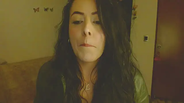 Snapshot of ella_peck chatting on May 2026 06:20:02 AM ella peck online show from May 2026 06:20:02 AM