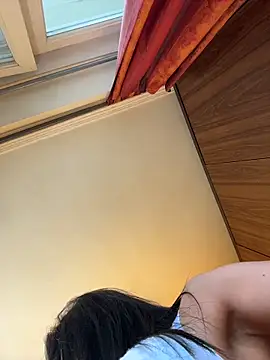 Hotmomcheckk  online show from November 2025 09:31:02 AM