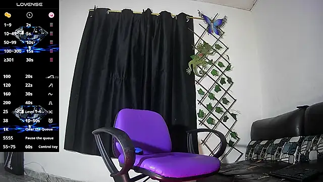 Snapshot of vale_bunny23 chatting on October 2025 02:12:01 AM vale bunny23 online show from October 2025 02:12:01 AM