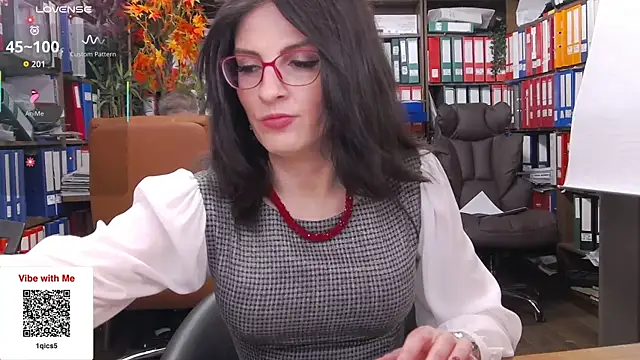 classyladyrellax online show from February 2026 01:37:02 PM