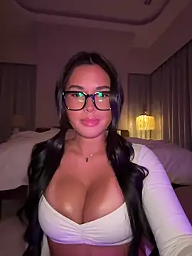 Lizhush  online show from March 2026 04:13:02 PM