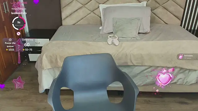 Snapshot of Raquel_jones chatting on February 2025 02:37:01 PM Raquel jones online show from February 2025 02:37:01 PM