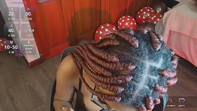 Snapshot of Raquel_jones chatting on February 2025 02:46:01 PM Raquel jones online show from February 2025 02:46:01 PM