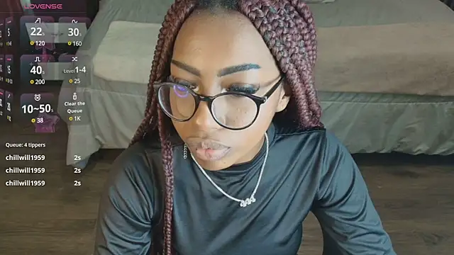 Snapshot of Raquel_jones chatting on February 2025 02:48:02 PM Raquel jones online show from February 2025 02:48:02 PM