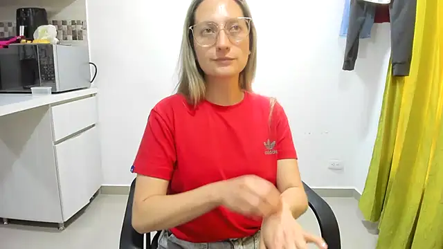 Adele johnsonn1 online show from December 2024 08:47:02 PM