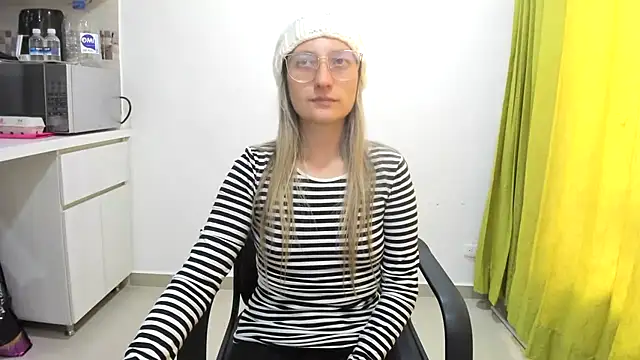 Adele johnsonn1 online show from January 2025 06:35:01 PM