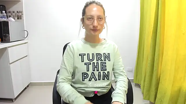 Adele johnsonn1 online show from February 2025 12:06:02 PM