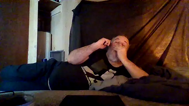 Nightshade7712 online show from February 2026 07:40:01 PM