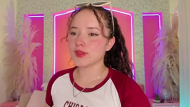 Aurora aaa online show from December 2024 07:48:02 PM