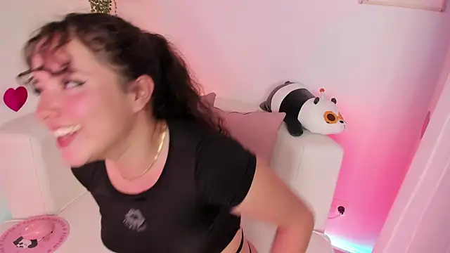 Aurora aaa online show from March 2025 11:47:02 PM