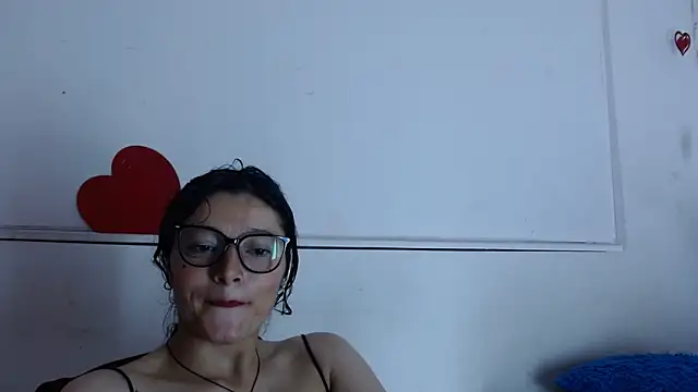 Snapshot of lunazulsj chatting on March 2025 06:21:02 PM lunazulsj online show from March 2025 06:21:02 PM