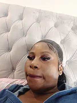 Snapshot of Nattybae09 chatting on May 2026 04:05:02 PM Nattybae09 online show from May 2026 04:05:02 PM
