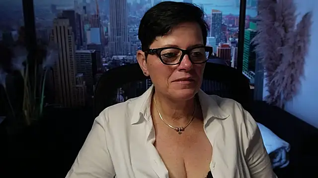 ninarandmann online show from November 2025 06:53:02 PM