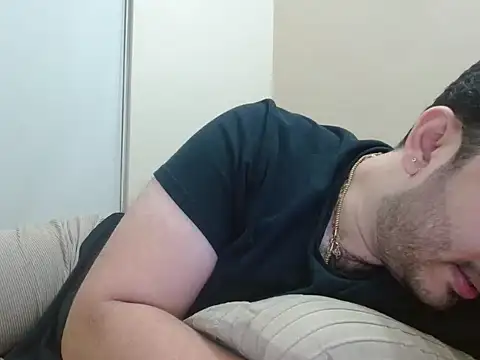 robintoit online show from November 2025 04:49:01 PM