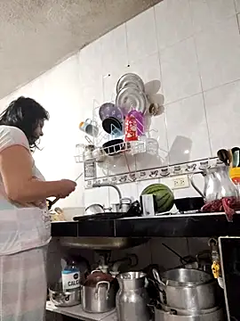 Natasha milf   online show from November 2025 10:14:01 AM