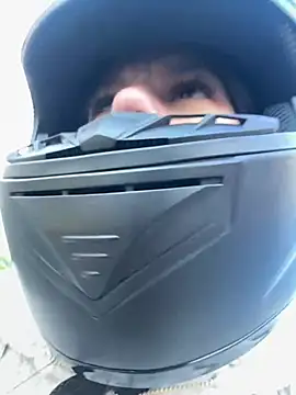 Bonniepark online show from January 2025 12:06:01 PM