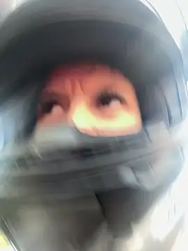 Bonniepark online show from February 2025 12:06:02 PM