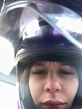 Bonniepark online show from February 2025 12:06:02 PM