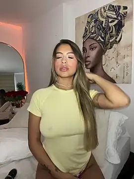  laura 02 online show from January 2025 01:57:02 PM