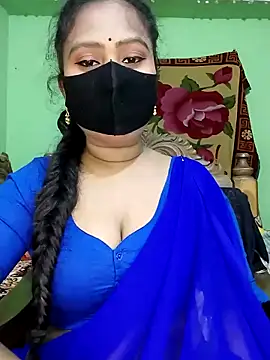 Idhika Paul online show from February 2025 07:09:01 PM