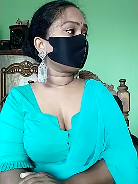 Idhika Paul online show from February 2025 07:23:02 AM