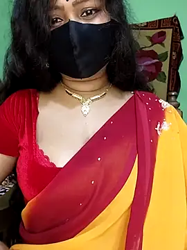 Idhika Paul online show from March 2025 08:21:02 PM